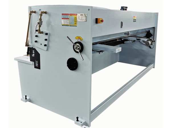 Swing Beam Shearing Machine