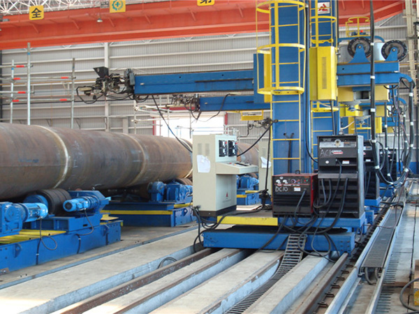 Column and Boom Welding Manipulator