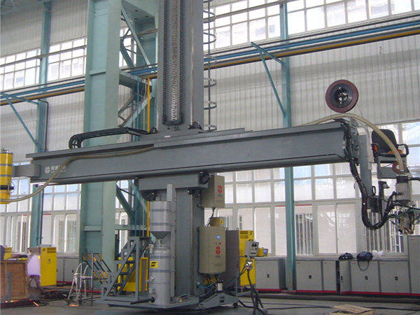 Column and Boom Welding Manipulator