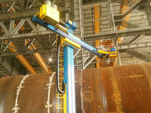 Column and Boom Welding Manipulator